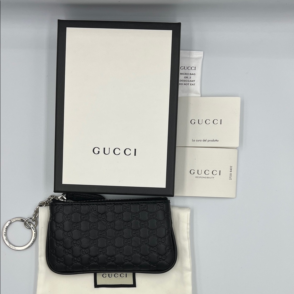 Gucci Black Embossed Leather Key Holder